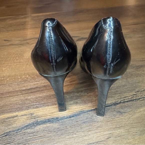 Theory Square Heel Pumps Shoes Size 6 Black All Leather Classic Heels - Picture 3 of 5